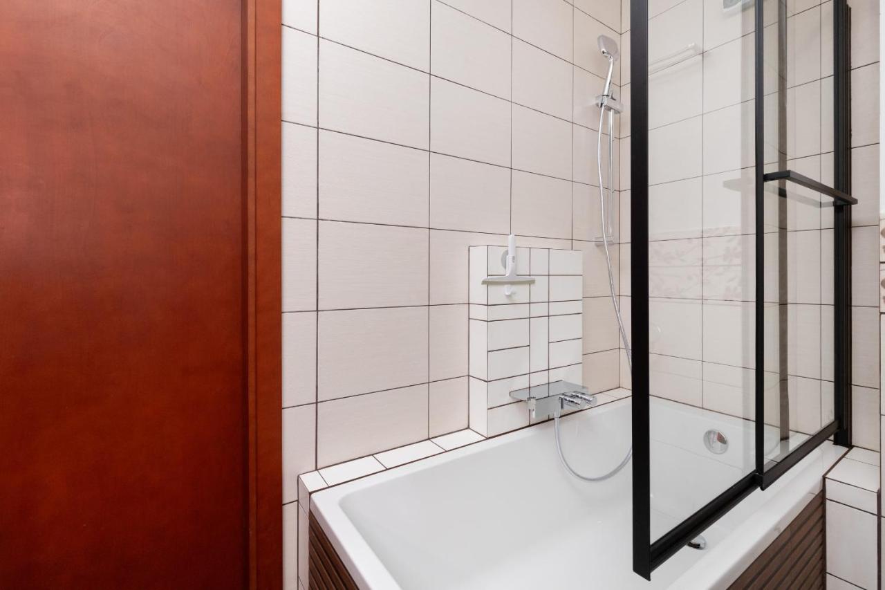Subtle And Cosy With Furnished Balcony In By Renters Danzig